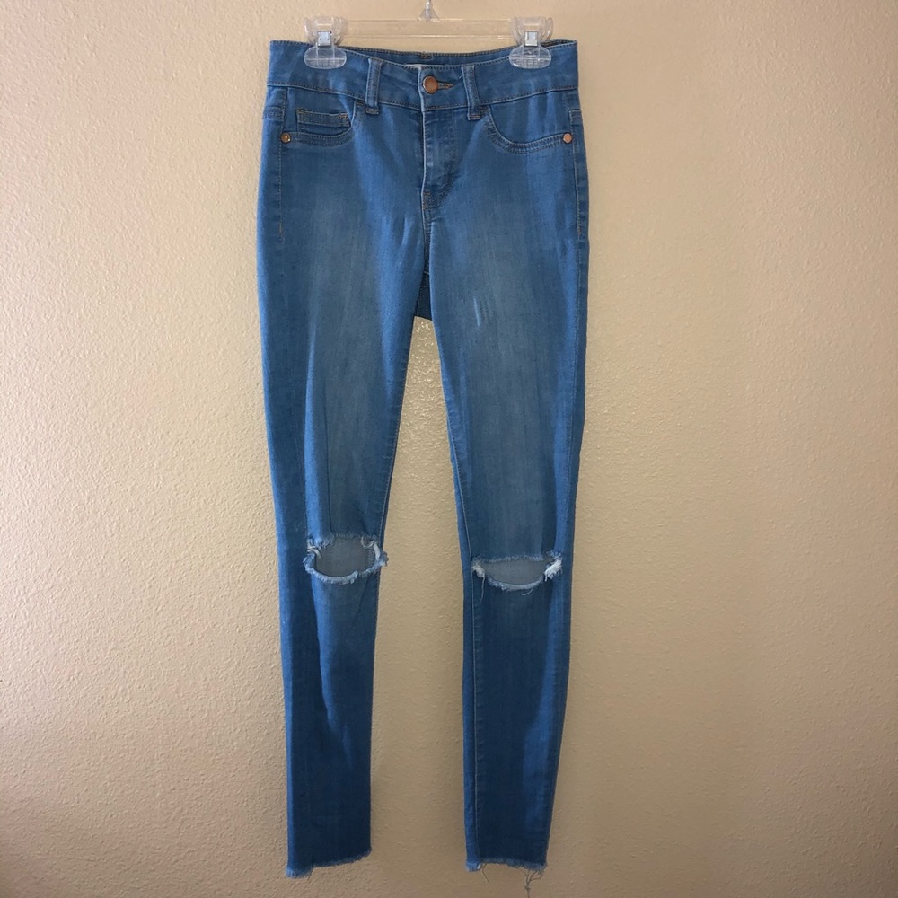 distressed jeggings
